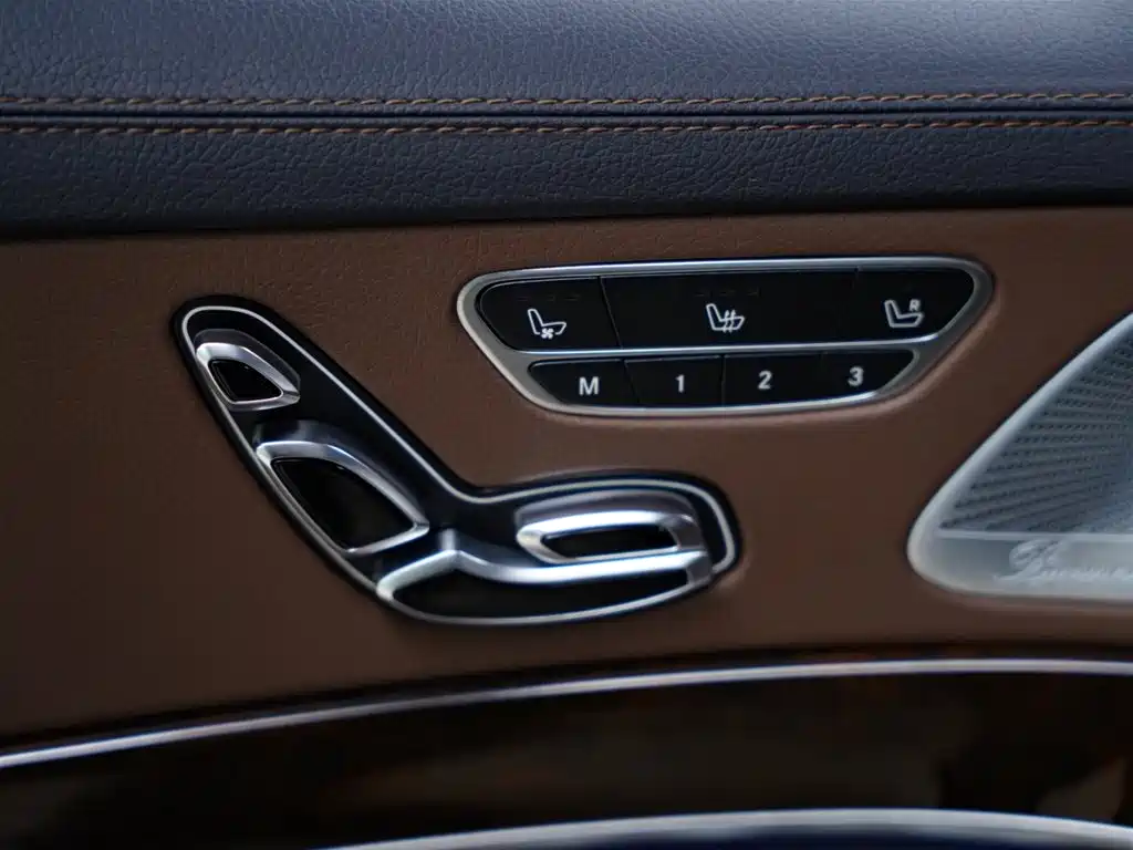 Mercedes-Benz Maybach S-Class 2016 S 400 4MATIC фото 28