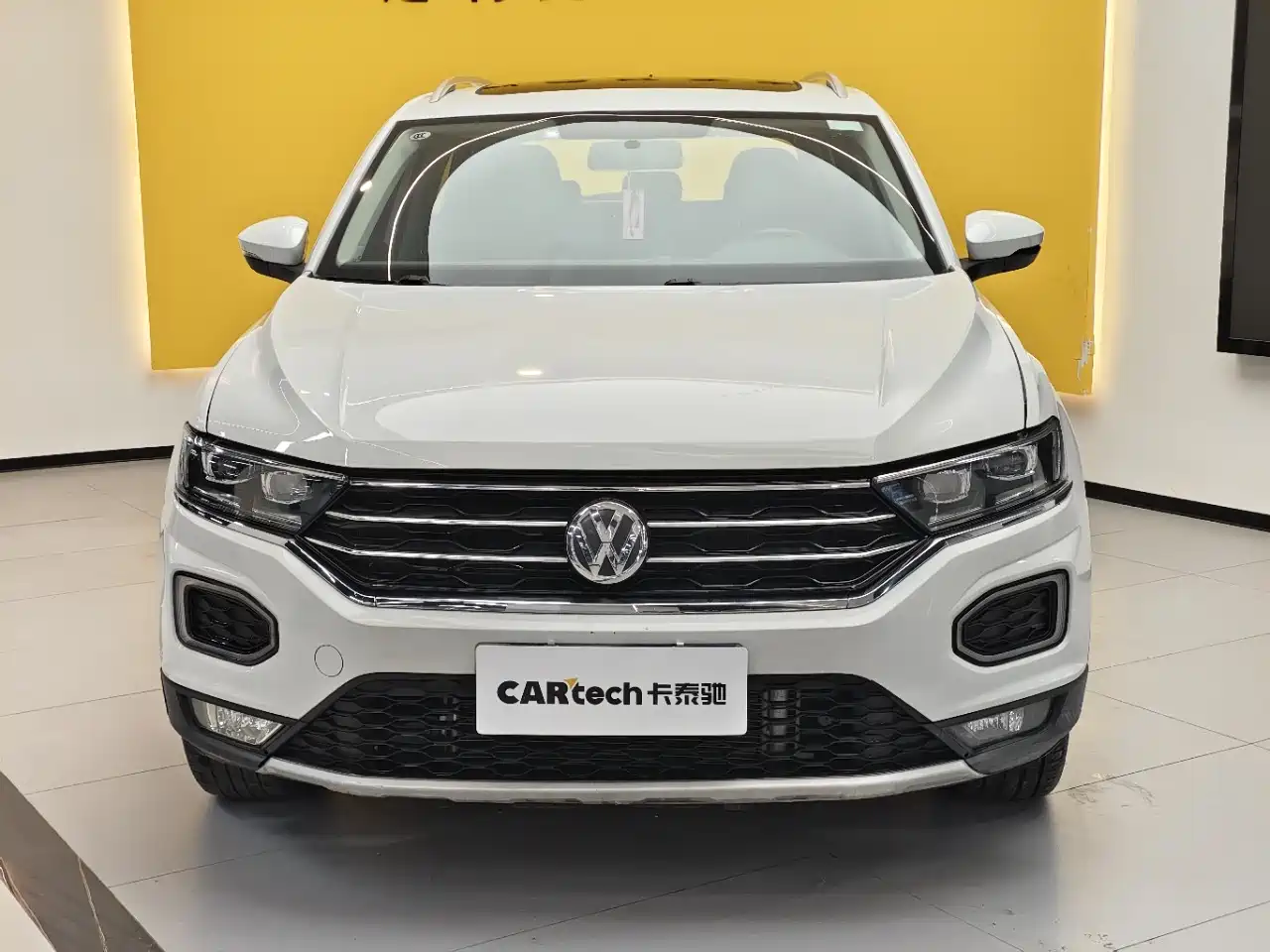VOLKSWAGEN T-ROC EXPLORING SONGS