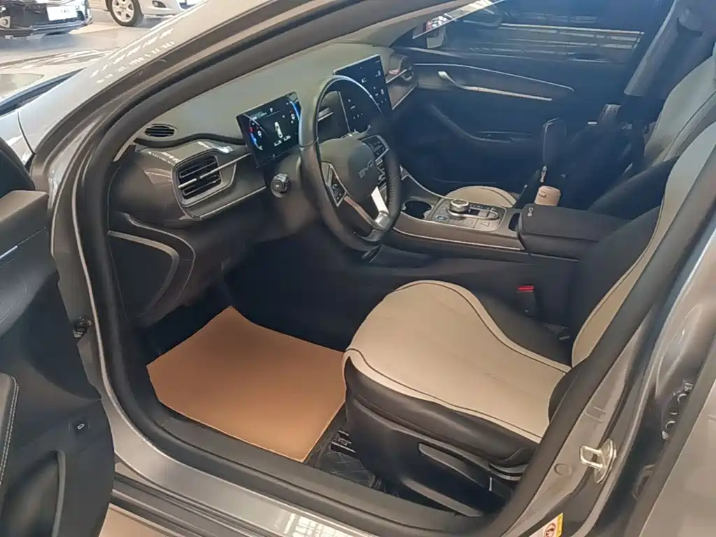 BYD Destroyer 05 2024 2024 Glory Edition DM-i 55KM Luxury