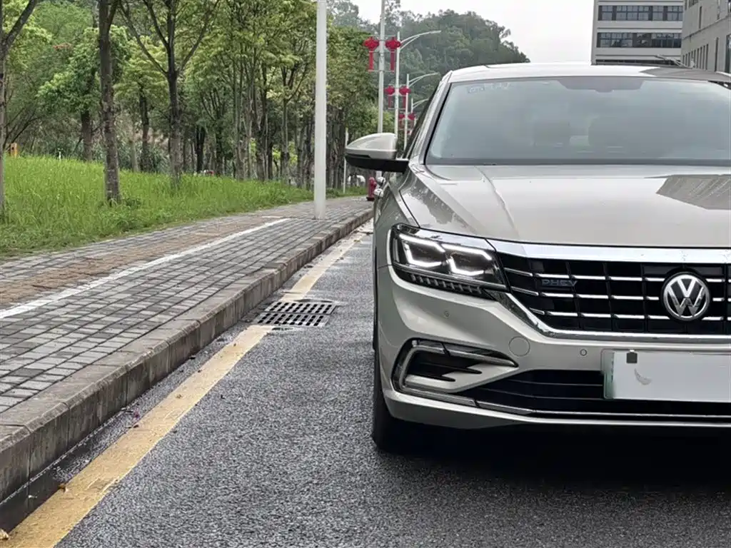 Volkswagen Passat New Energy 2020 430PHEV Hybrid Luxury (China VI) фото 19