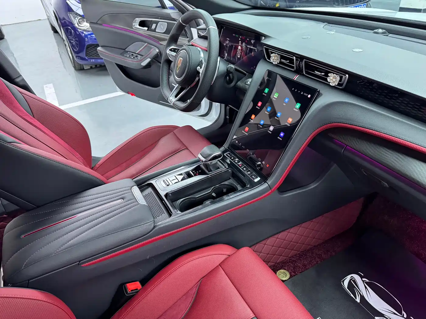Hongqi H6 2024 Model 2.0T Fashion Edition фото 11