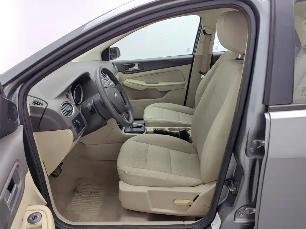 Ford Focus 2012 2012 Sedan Classic 1.8L Auto Base