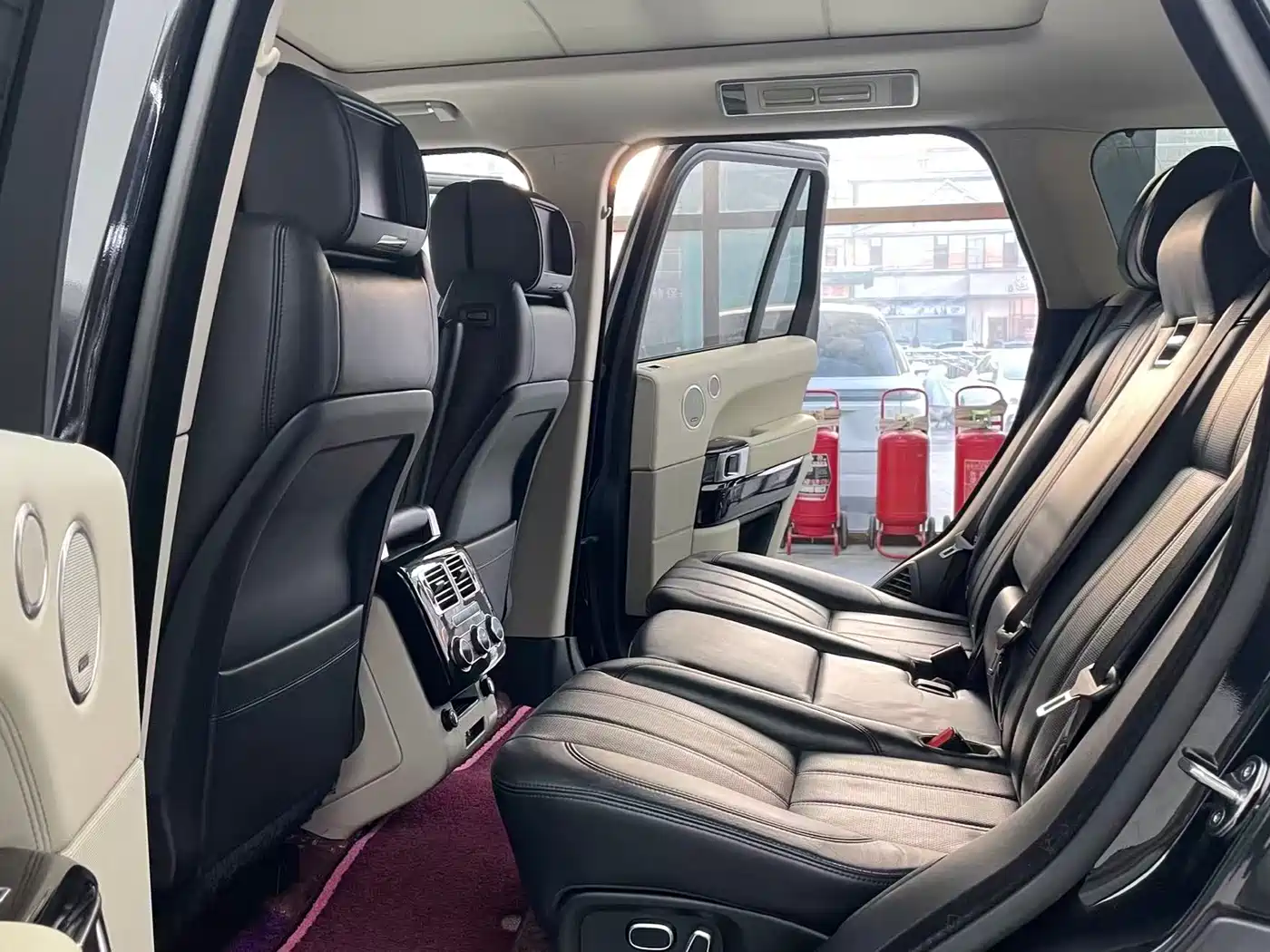 Land Rover Range Rover 2012 5.0 SC V8 Ultimate Genesis Edition фото 11