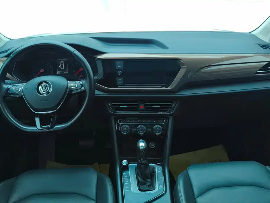 Volkswagen Tharu 2019 2019 330TSI AWD Luxury Edition China VI