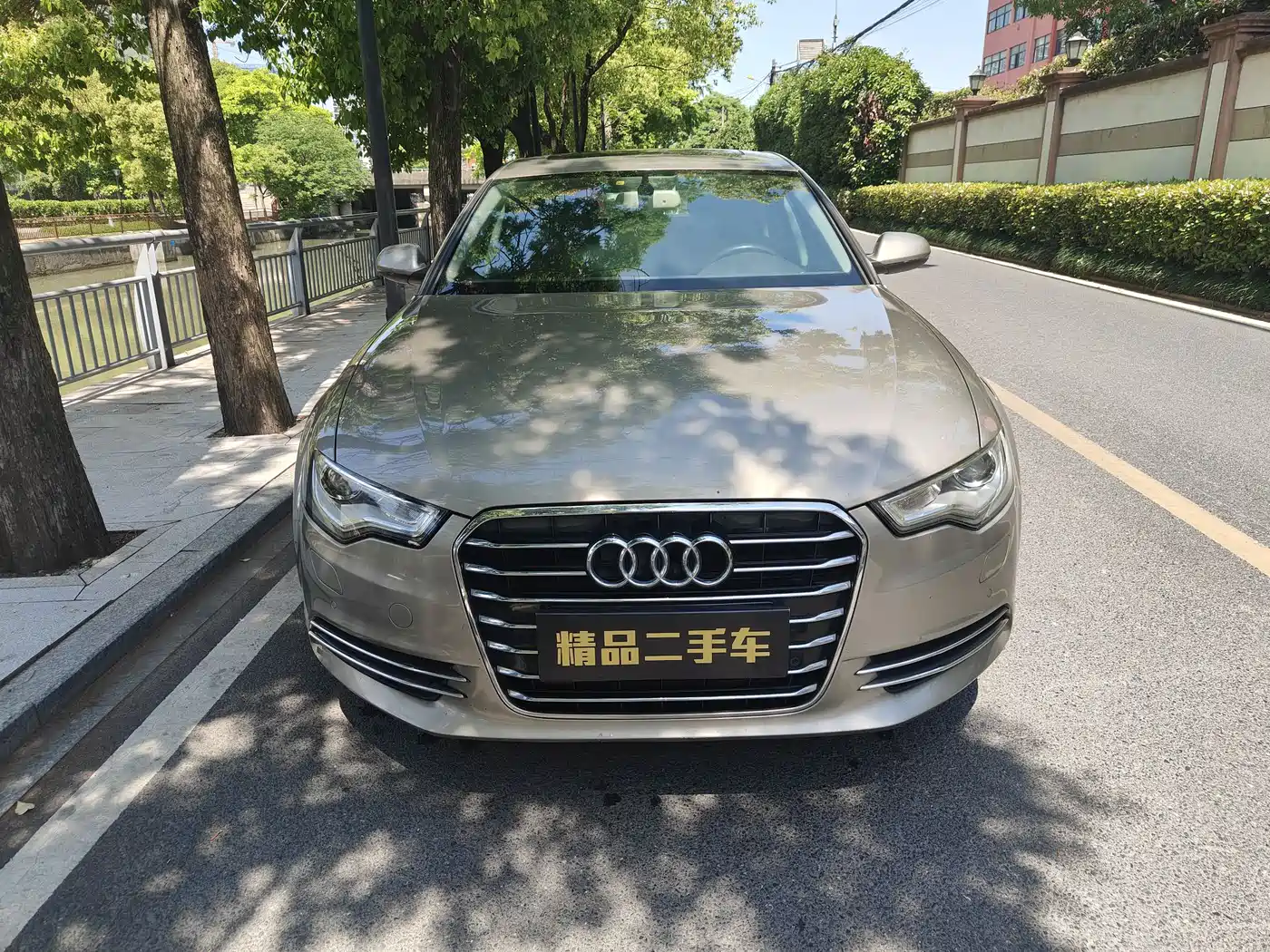 Audi A6L 2014 TFSI Standard фото 2