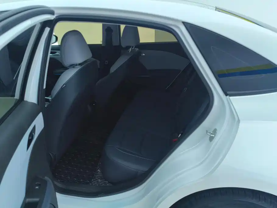 Chevrolet Monza 2024 2023 1.5L Dual-Clutch Enjoyment Edition