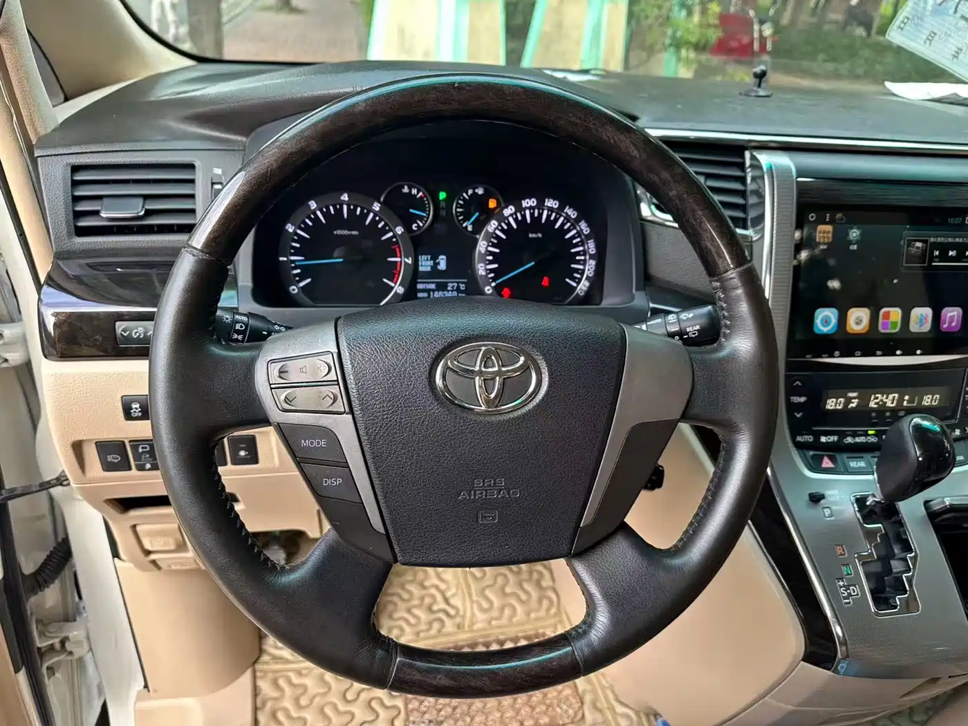 Toyota Alphard 2012 2.4L Luxury Edition фото 17