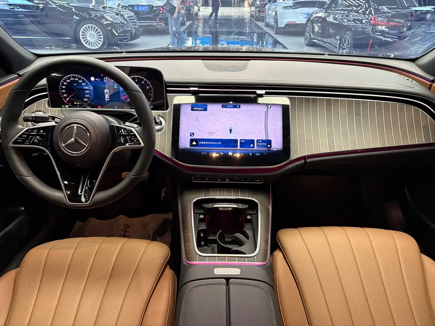 Mercedes-Benz E-Class 2025 E 300 L Fashion фото 6