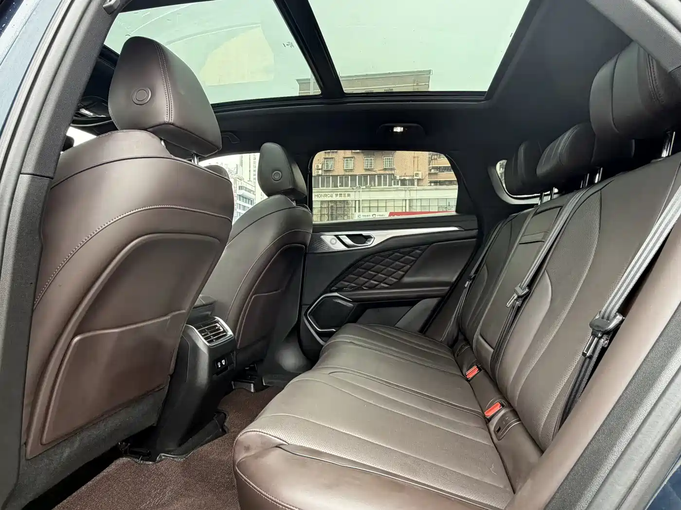 WEI PAI WEI BRAND MOCHA