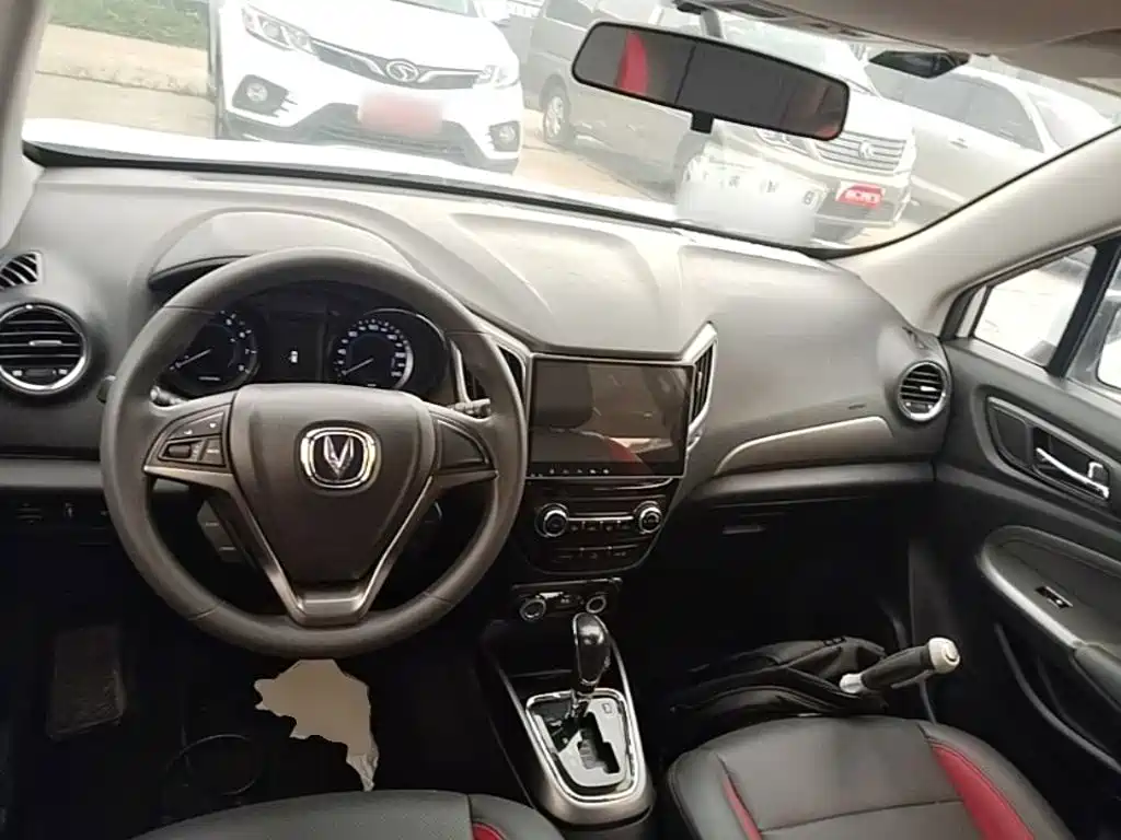 Changan CS15 2016 2016 1.5L Automatic Fashion