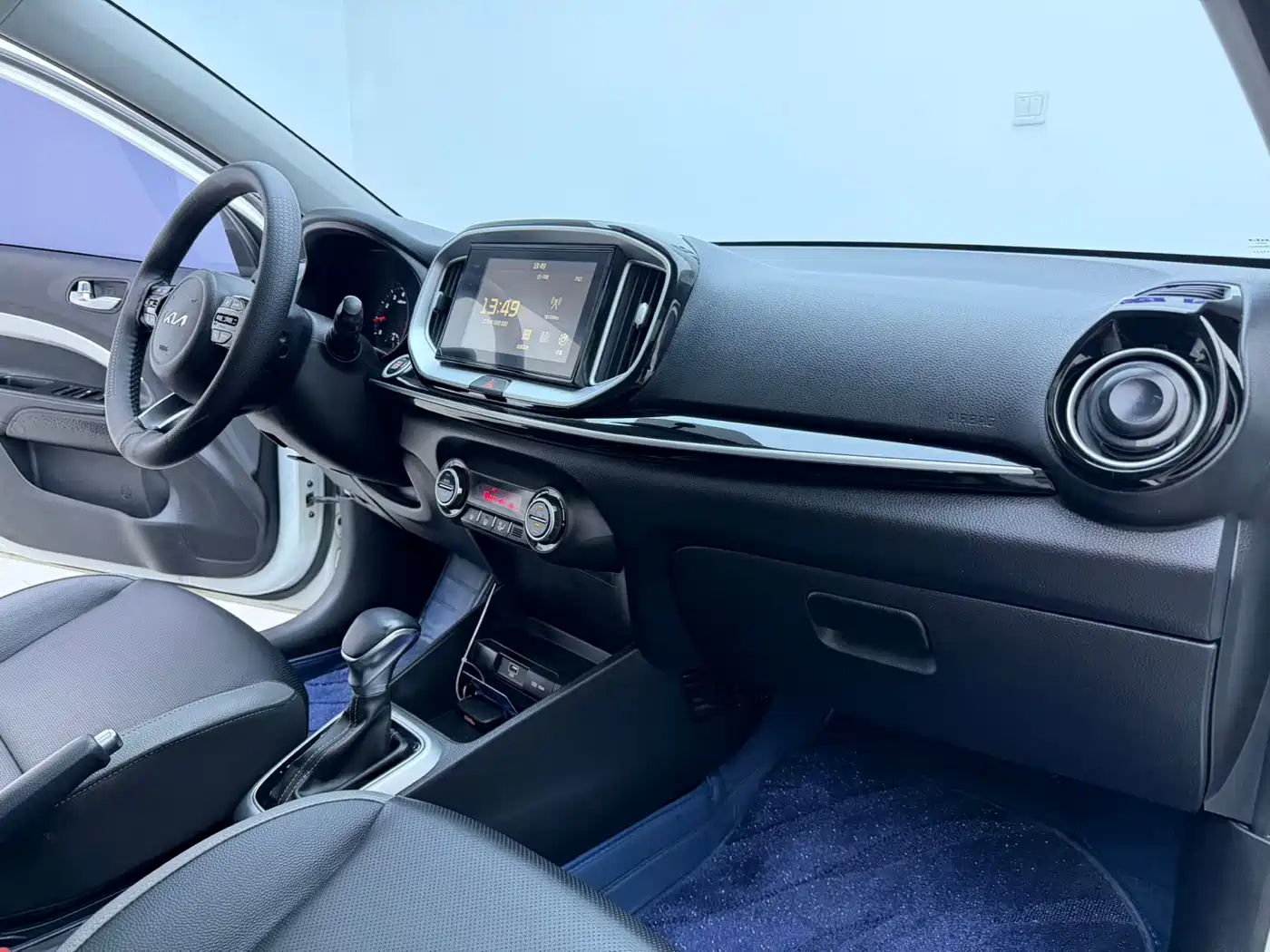 Kia KX1 2021 1.4L CVT Fun Sunroof Version фото 16