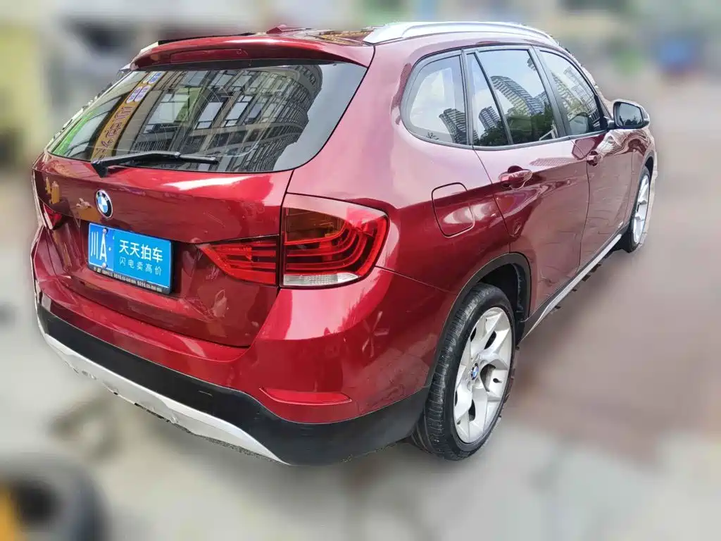 Photo 2 - BMW X1