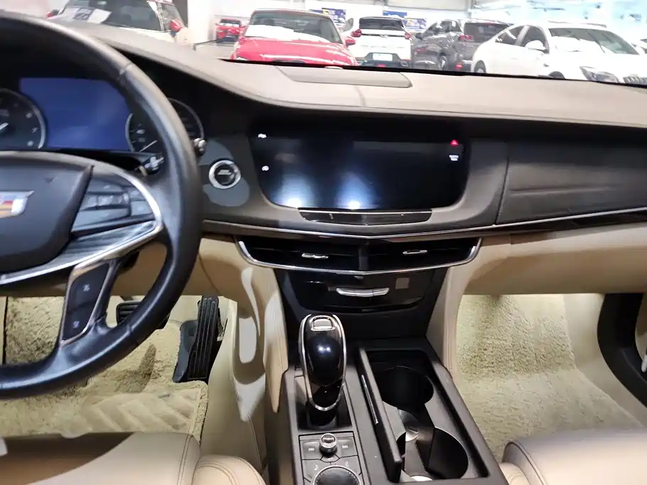 Cadillac CT6 2020 2021 28T Fashion