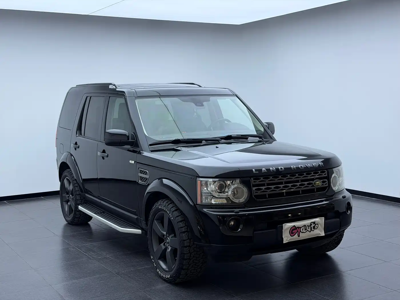 Land Rover Discovery 2010 4.0 V6 HSE Petrol фото 3