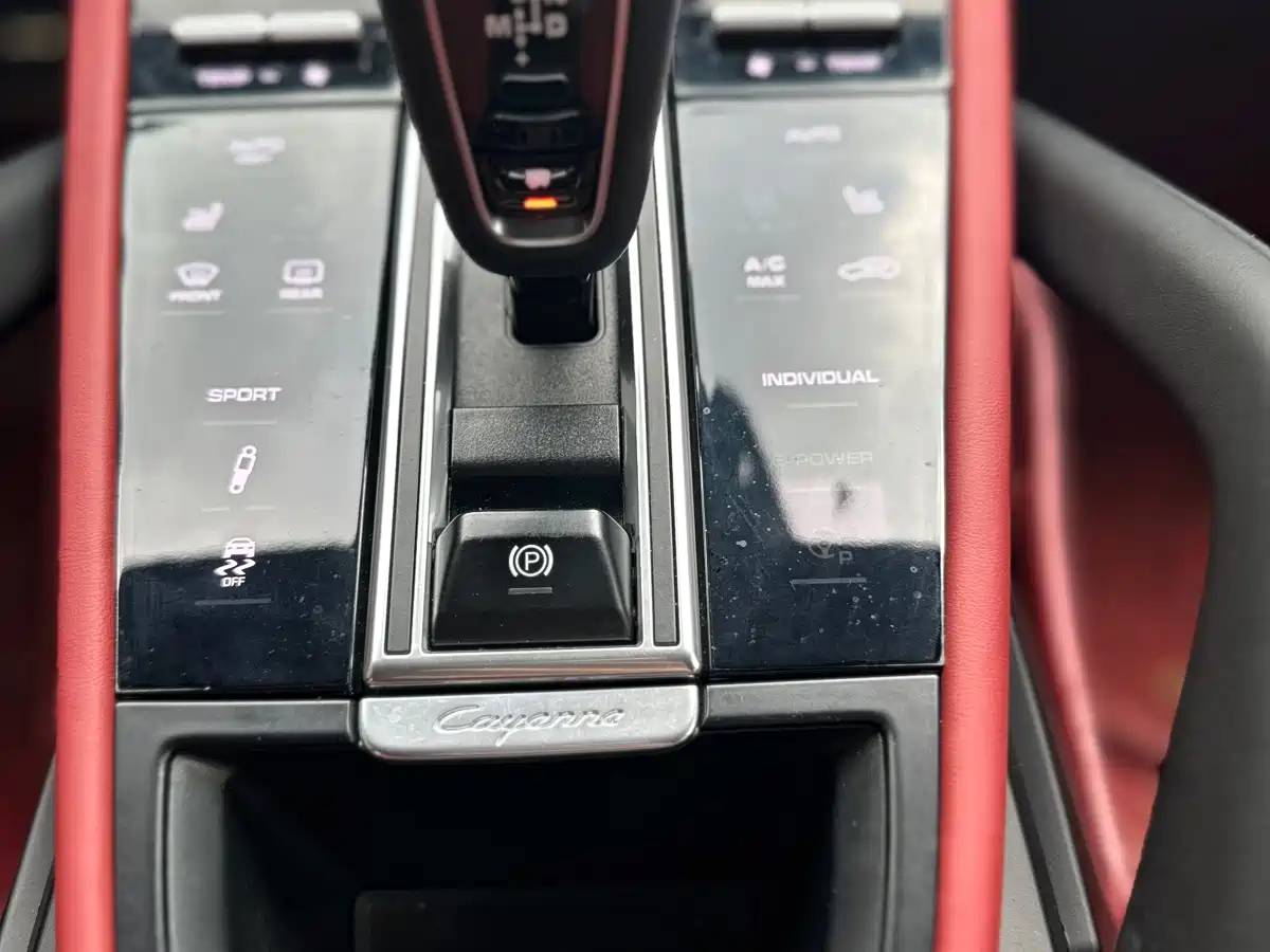Porsche Cayenne 2019 Cayenne 3.0T фото 13