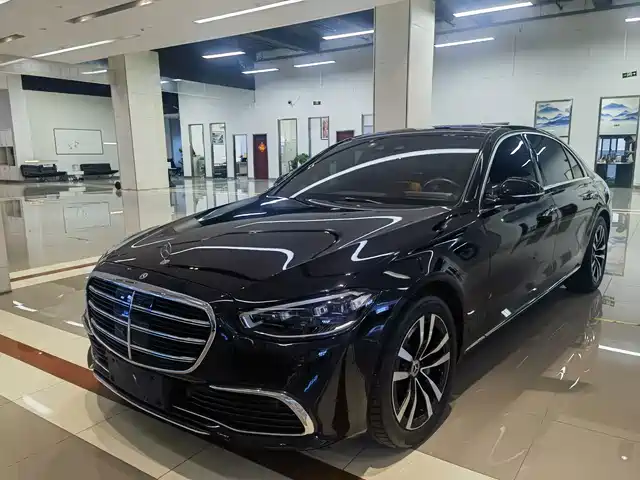 Mercedes-Benz S-Class 2021