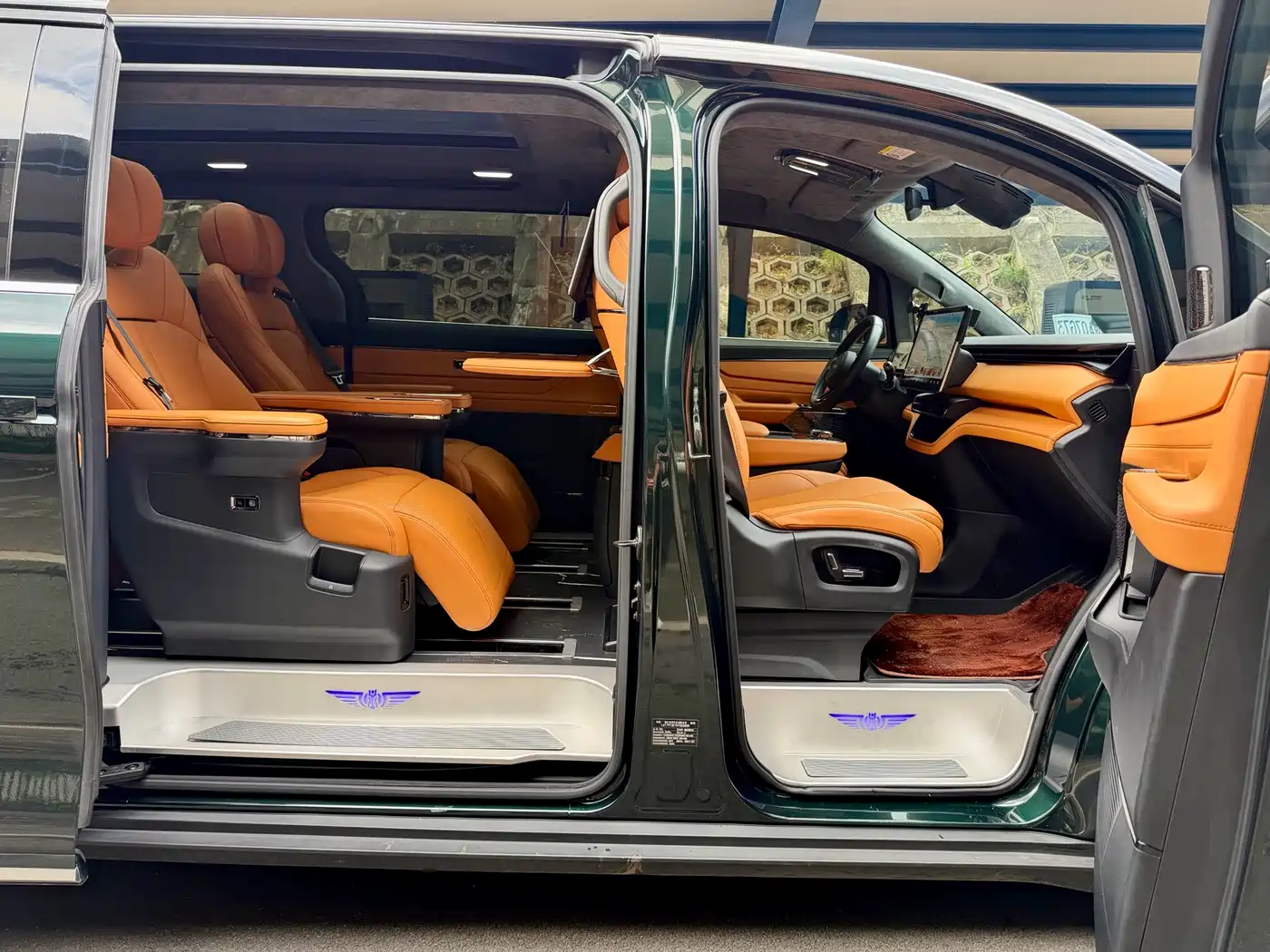 GEELY GALAXY WING TRUE L380