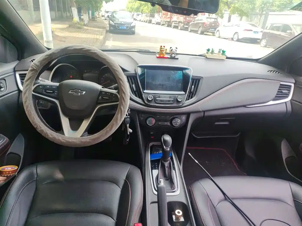 Chevrolet Monza 2019 RS 330T Auto Smooth Edition China VI фото 13