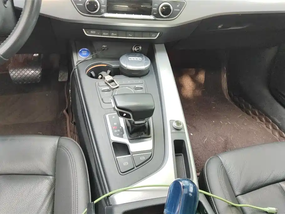Audi A5 (Import) 2019 Sportback 40 TFSI Fashion фото 16