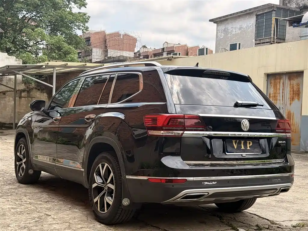 Volkswagen Teramont 2020 380TSI 4WD Luxury Edition China VI фото 15