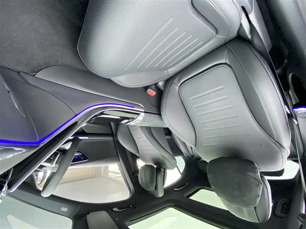 Mercedes-Benz C-Class 2023 Facelift C 260 L Sport Edition фото 9