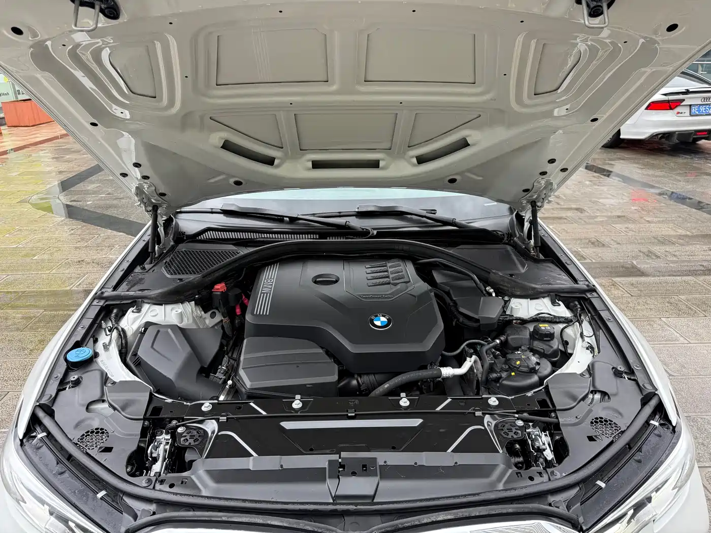 BMW 3 Series 2020 325Li Launch Edition фото 11