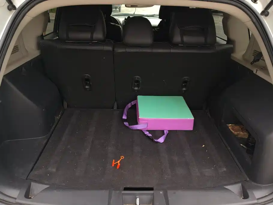 Jeep Compass (Import) 2014 2014 Facelift 2.4L 4WD Comfort Edition