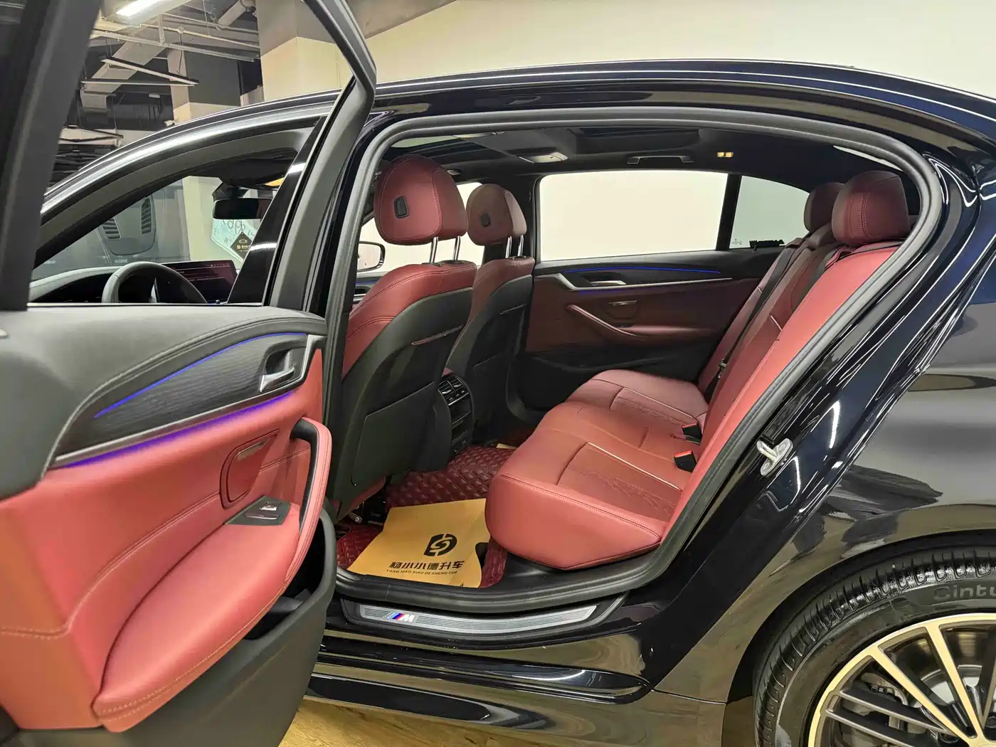 BMW 5 Series 2022 Facelift 530Li Leading M Sport Package фото 16