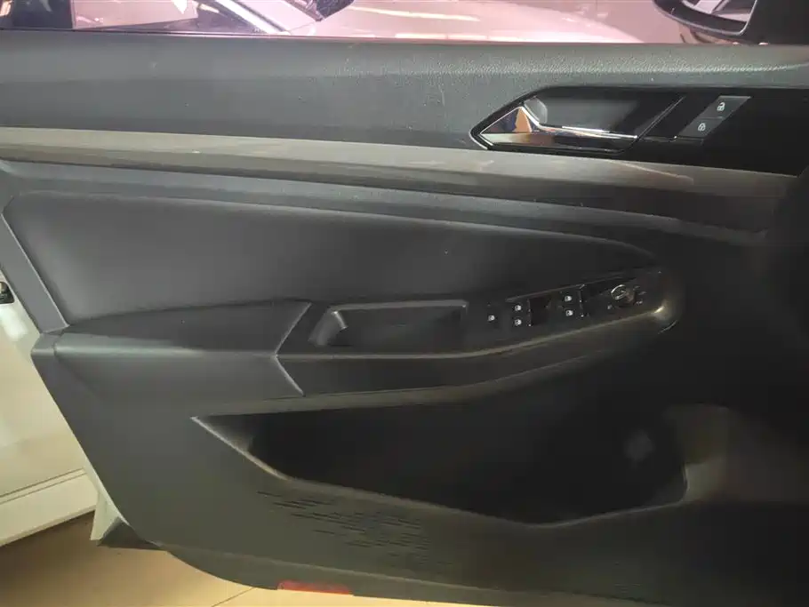 Volkswagen Bora 2019 1.5L Automatic Comfort Type фото 7