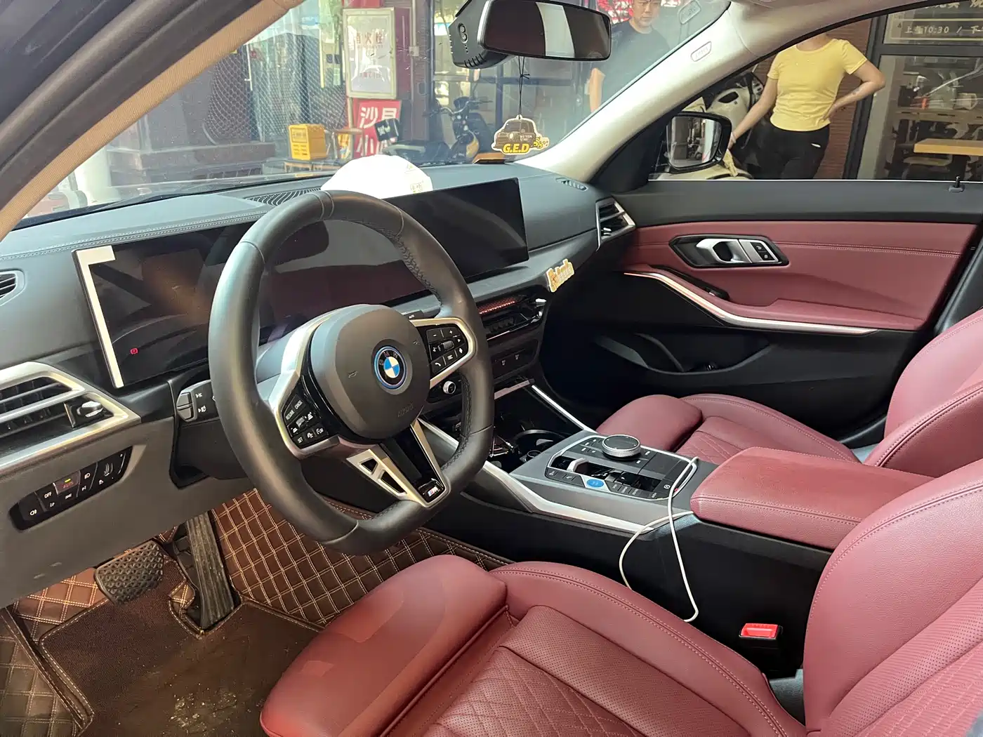 BMW i3 2025 eDrive 35 L фото 4