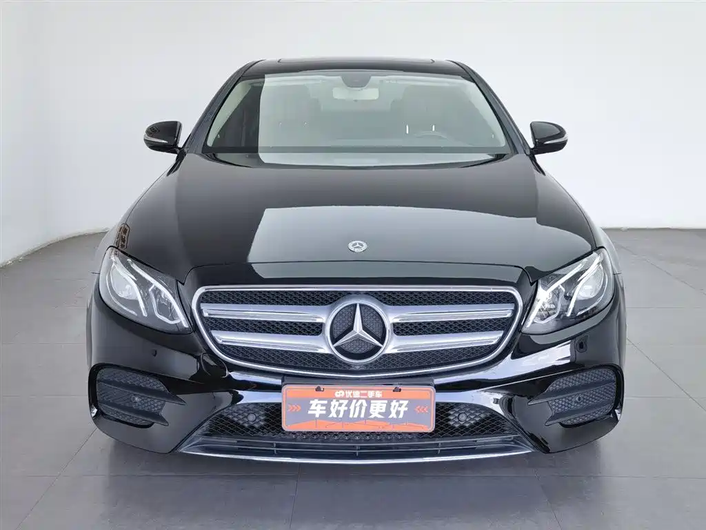 Mercedes-Benz E-Class 2018 E 200 L Sport фото 3