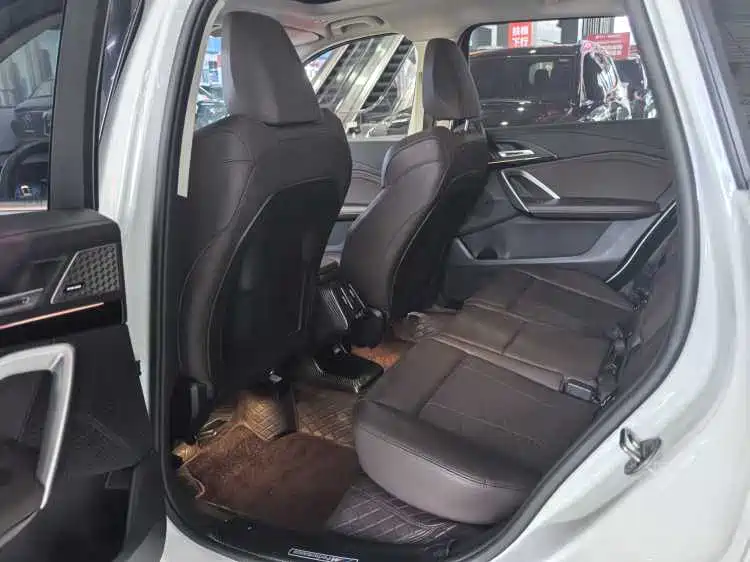 BMW X1 2023 sDrive25Li X Design Package фото 10
