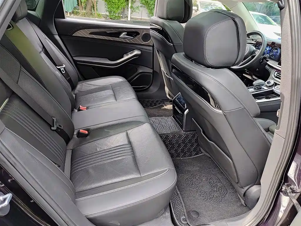 Hongqi H9 2020 2.0T Smart Connection Qi Xiang Edition фото 11