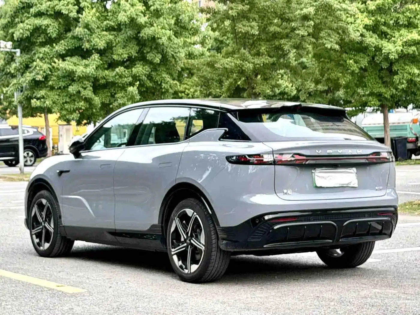 Voyah Auto Voyah Zhiyin 2024 Long Range Super Charging Edition фото 7