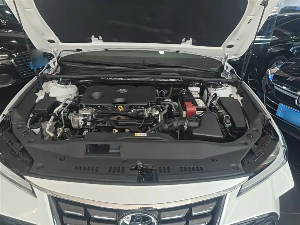 Toyota Avalon 2023 2.0L Premium Selection фото 20
