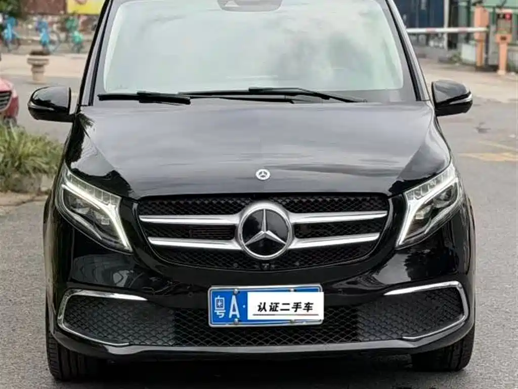 Mercedes-Benz V-Class 2020 V 260 Navigator Edition
