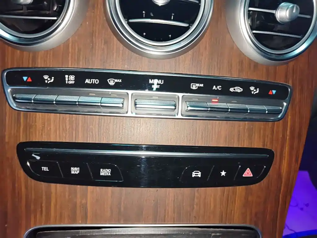 Mercedes-Benz GLC 2020 Facelift GLC 300 L 4MATIC Dynamic фото 13