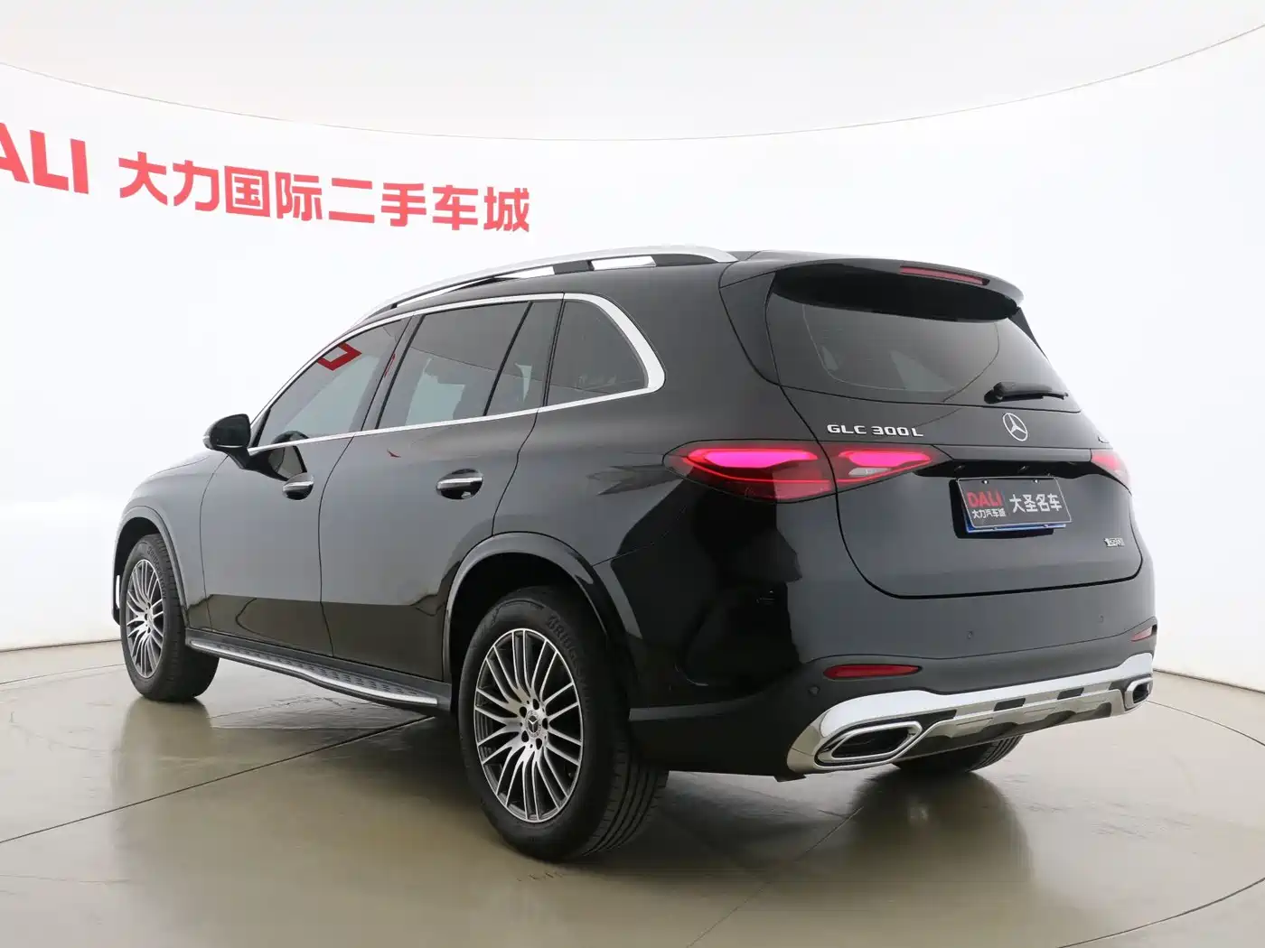 Mercedes-Benz GLC 2024 GLC 300 L 4MATIC Dynamic 5-seater фото 14