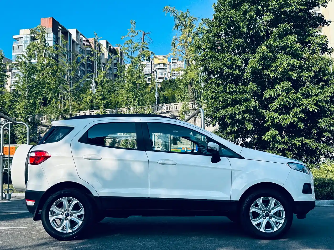 Ford EcoSport 2014 2013 1.5L Automatic Trend Style