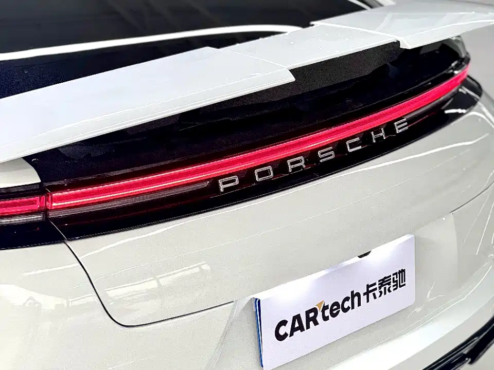 Porsche Panamera 2010 Panamera 3.6L фото 10