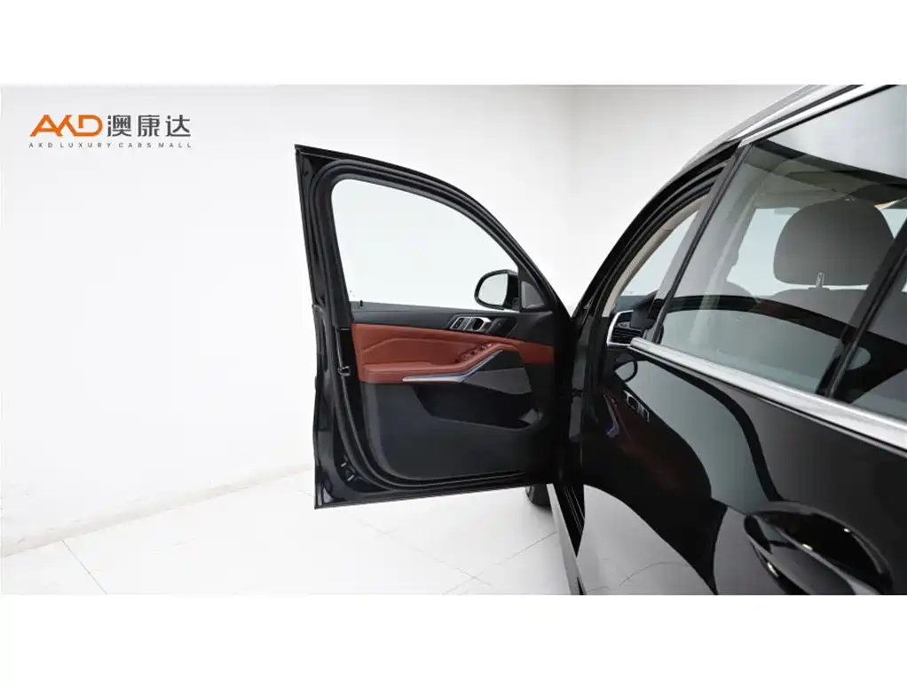 BMW X5 2022 Facelift xDrive 30Li Premium M Sport Package фото 10
