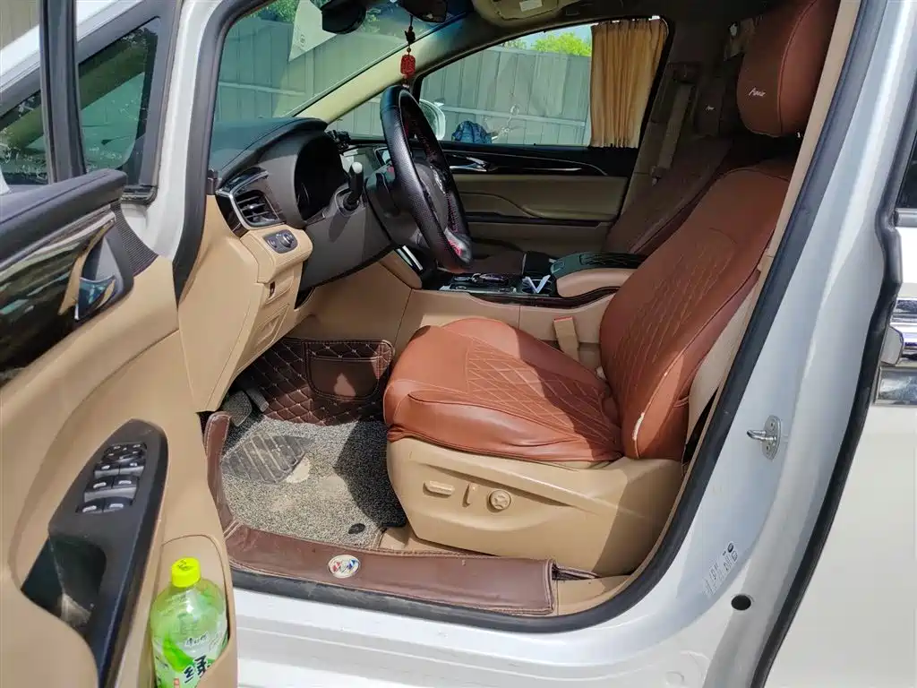 Buick GL8 2018 ES 28T Luxury Type China VI фото 14