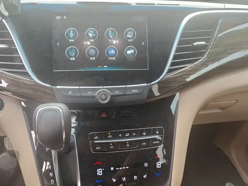 Buick GL8 2017 ES 28T Flagship China V фото 6