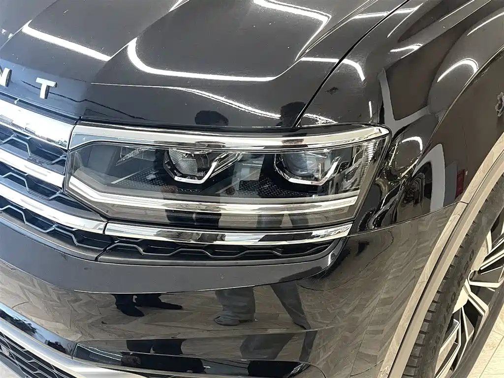 Volkswagen Teramont 2020 Teramont X Facelift 330TSI 2WD Premium Luxury фото 9