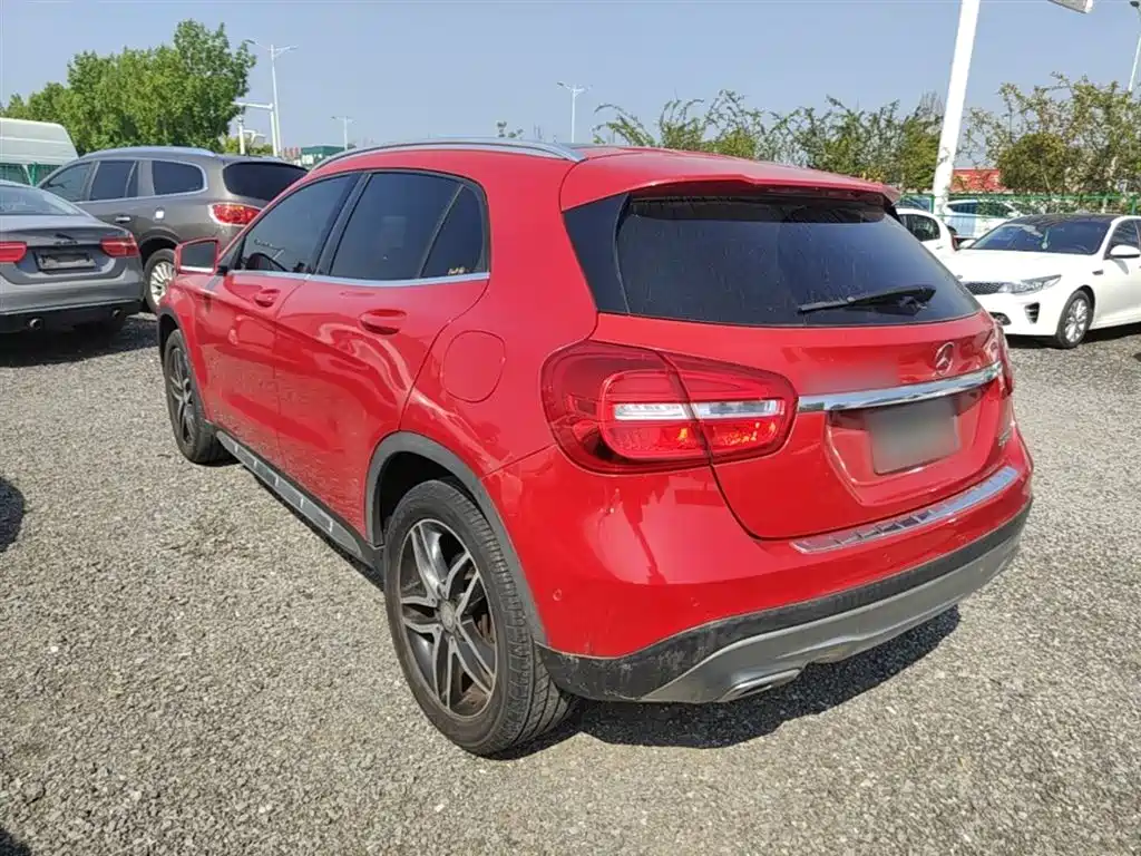 Mercedes-Benz GLA 2016 GLA 200 Fashion фото 5