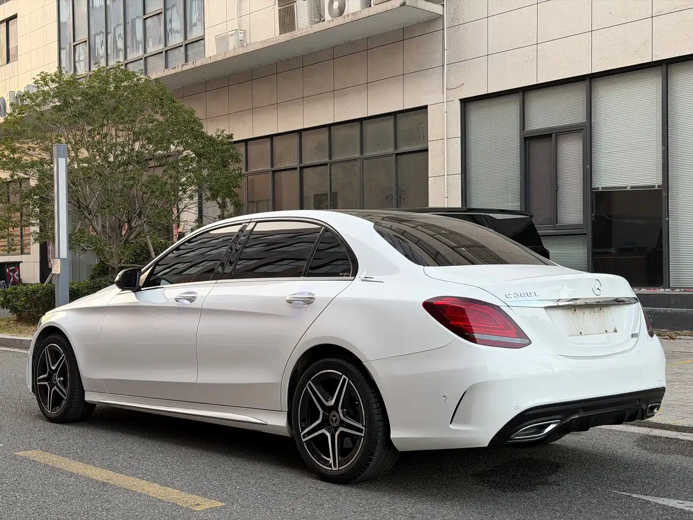 Mercedes-Benz C-Class 2020 C 260 L Sport фото 16