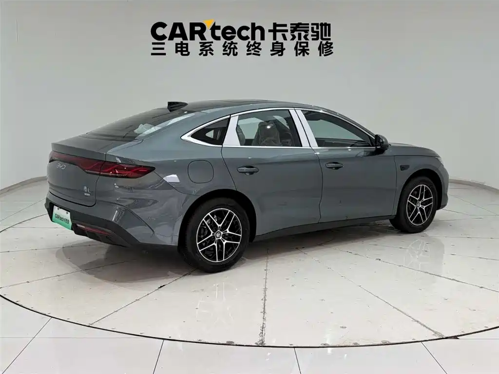 BYD Qin L 2026 Model DM-i 210KM Superior Edition фото 11