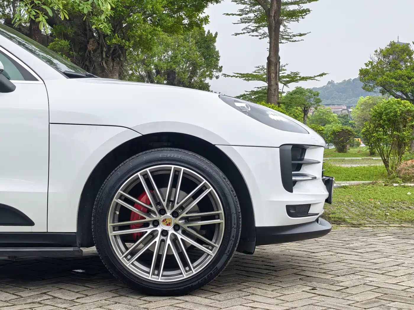 Porsche Macan 2018 Macan 2.0T фото 19