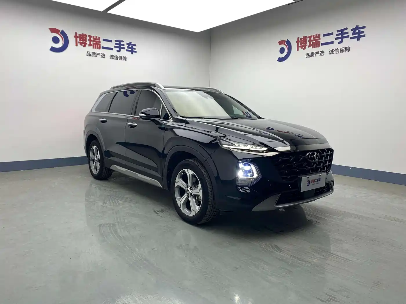 Hyundai Santa Fe 2023 Traveller 380T GDi Auto 2WD GLX Elite Edition фото 3