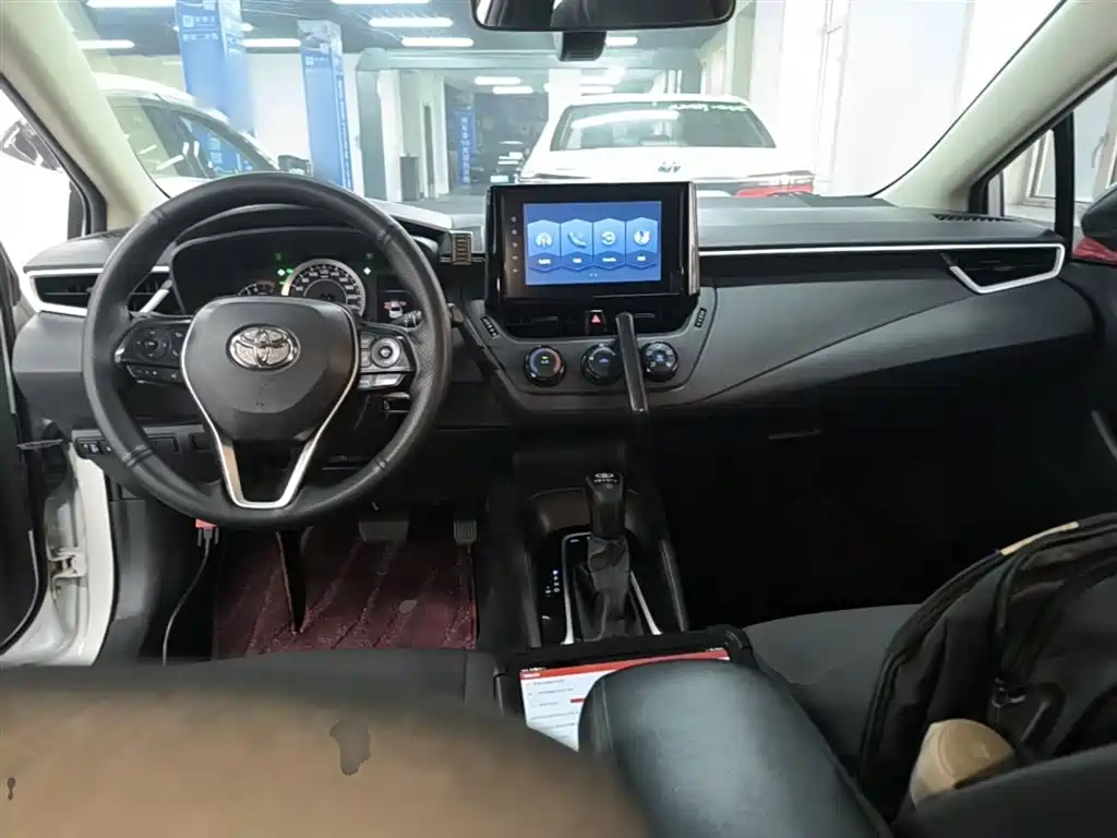 Toyota Corolla 2021 1.2T S-CVT Pioneer Edition фото 10